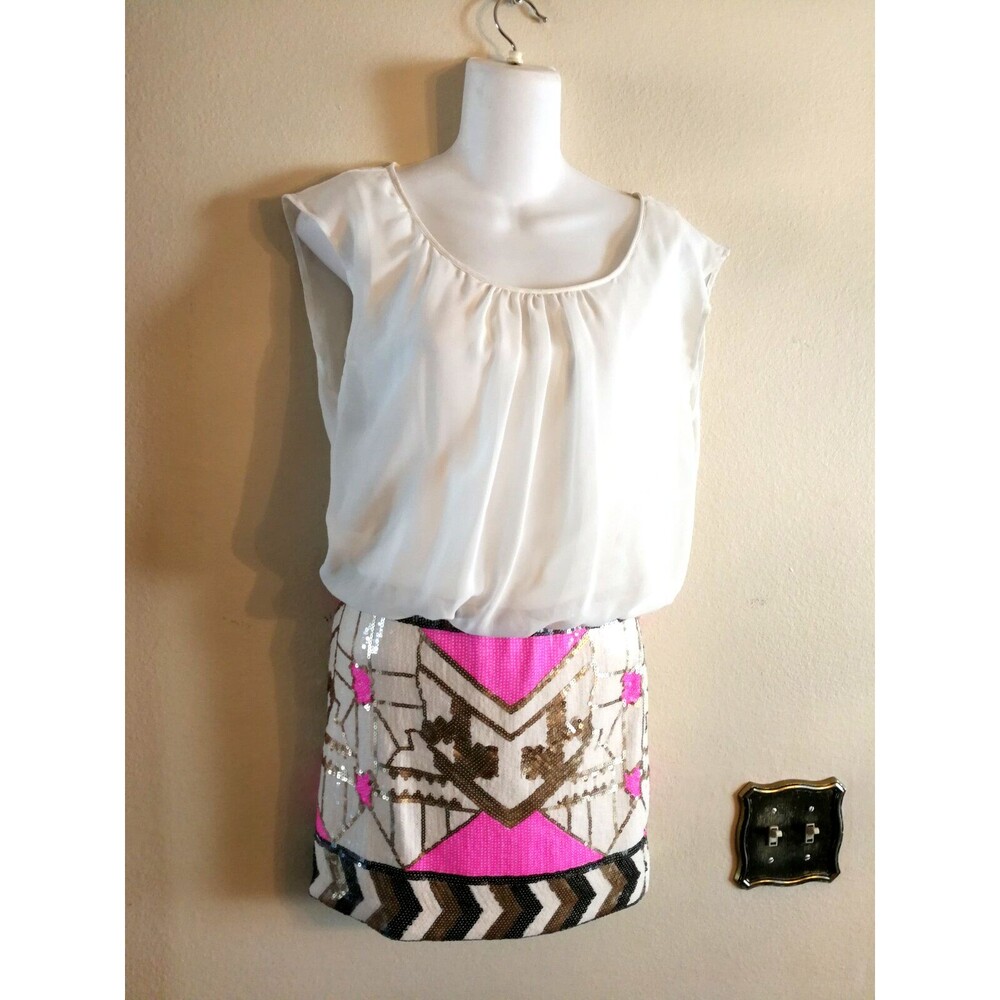 Beautiful Women's As U Wish Party Sequin White Fuchsia Pink Short Dress Size XS